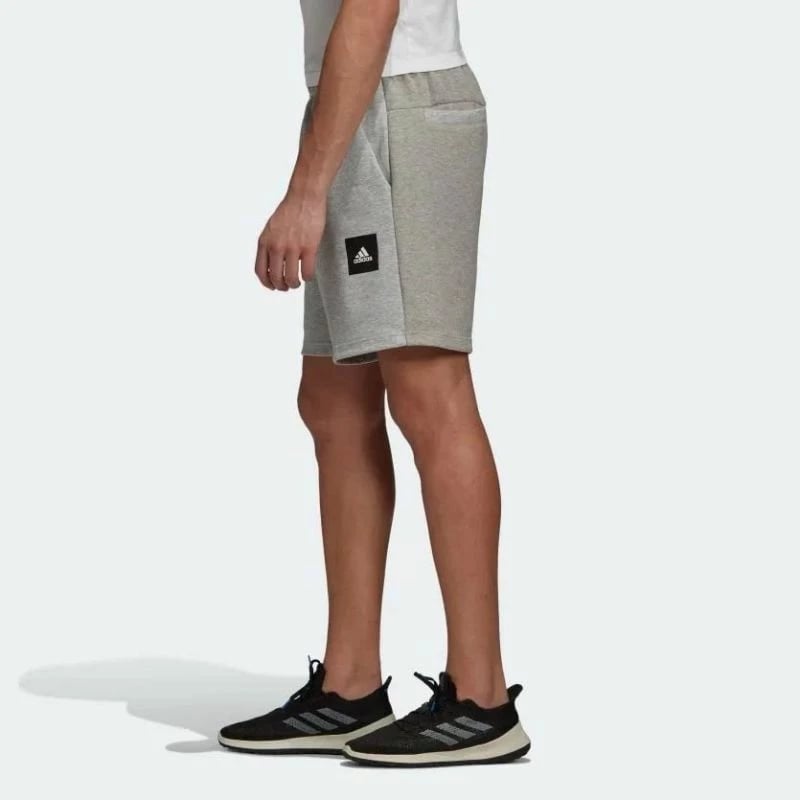 Shorce për meshkuj adidas, gri