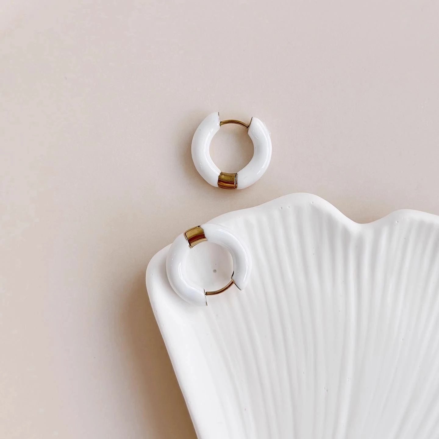 Vathë çeliku Jumeon, të bardhë e të artë