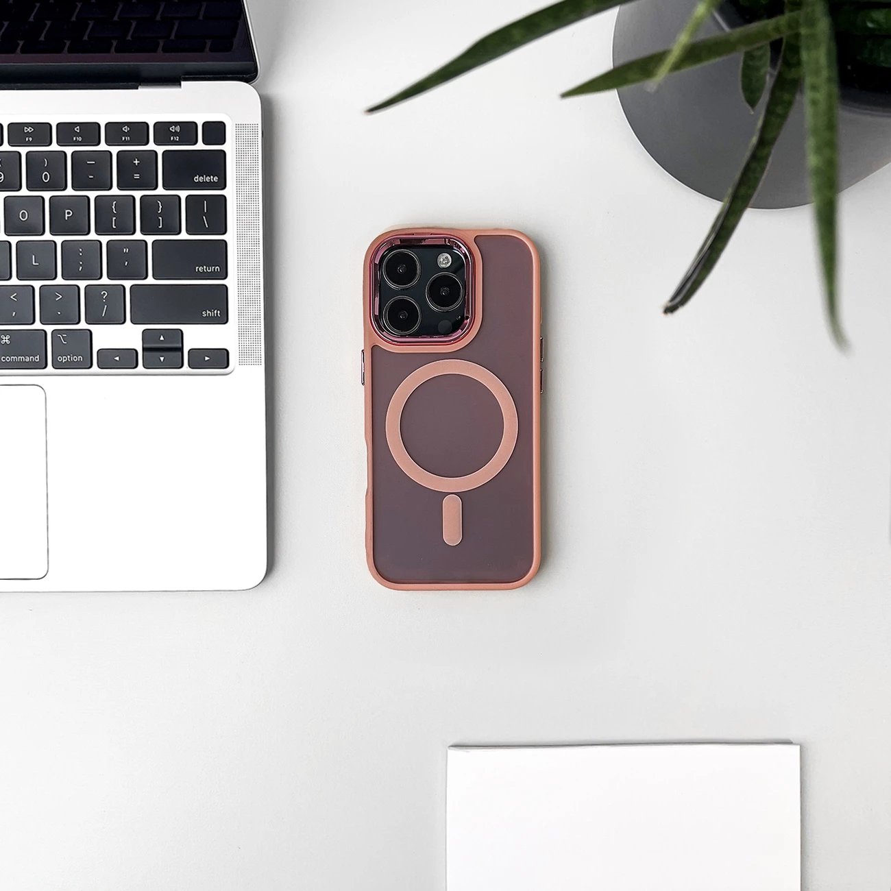 Mbështjellës Hurtel Glitter Case MagSafe për iPhone 16 Pro Max, rozë me shkëlqim