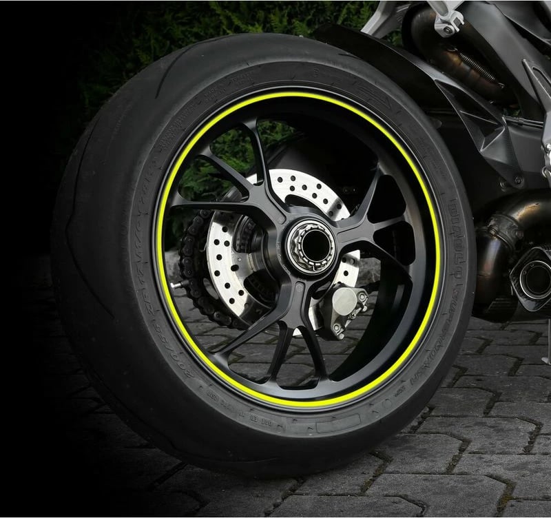 Ngjites Dekorues Rrote 600cm Yellow