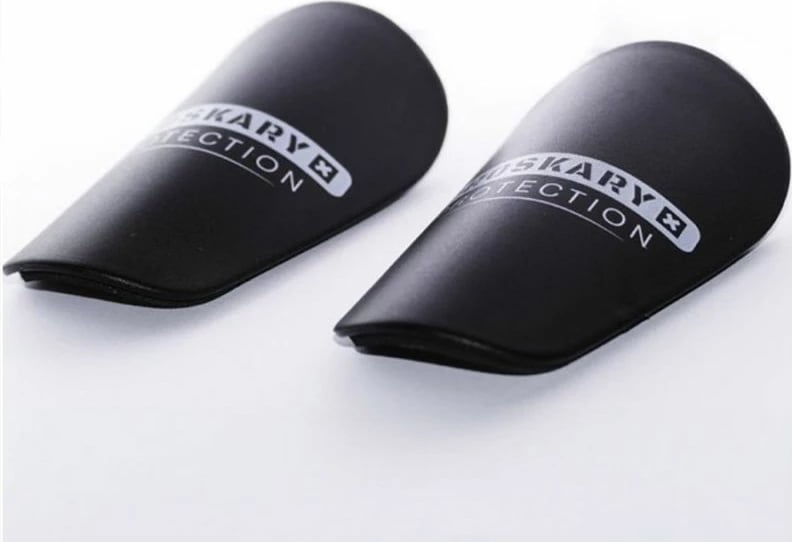 Mbrojtëse kërcin Proskary, të zeza