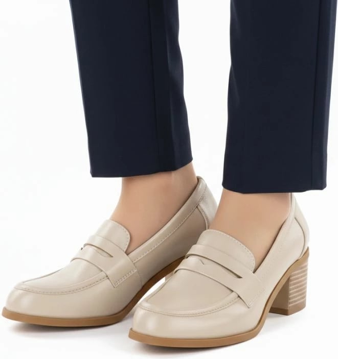 Këpucë me take për femra M. Daszyński MR2201D-3A, bezhë