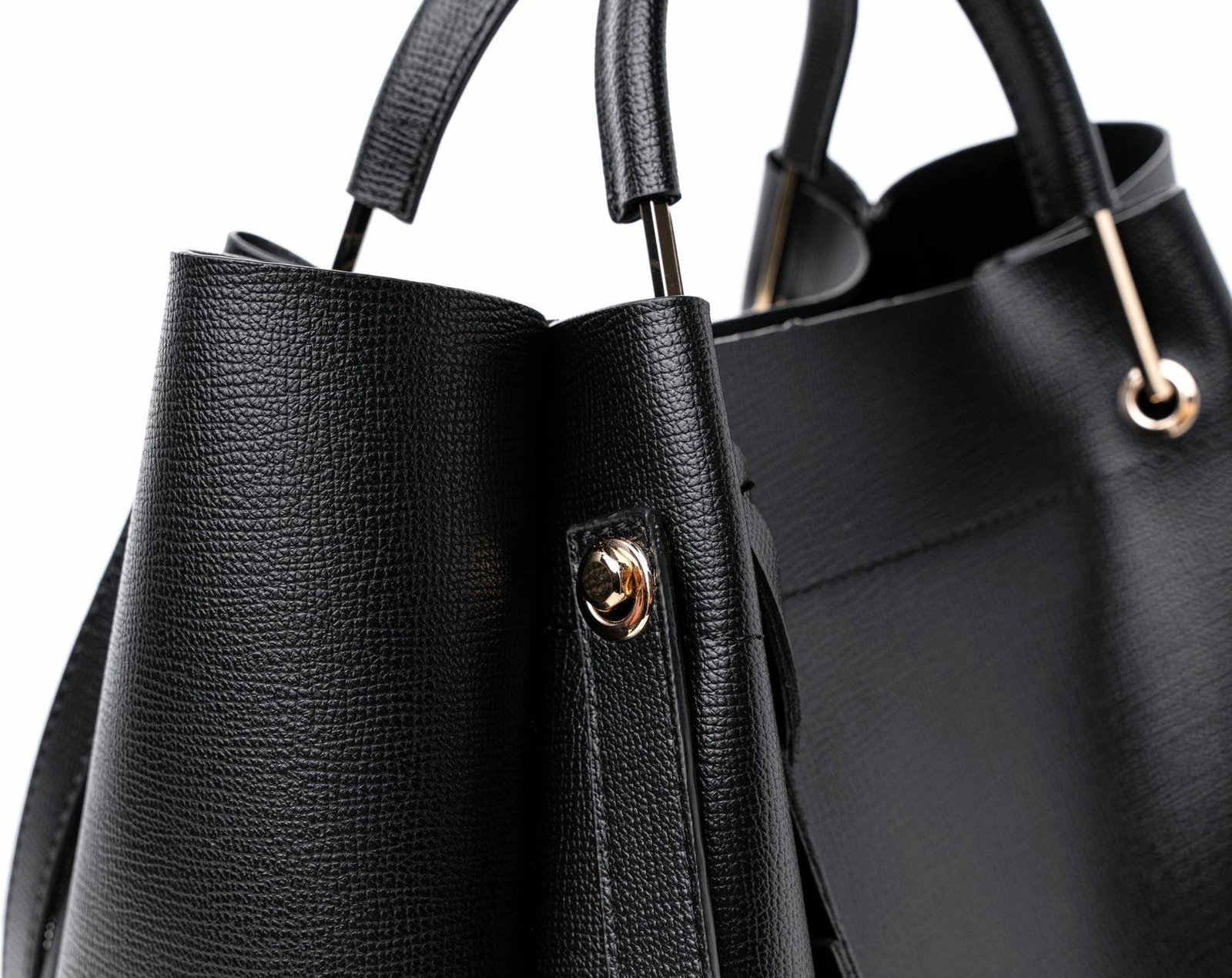 Çantë tote Vince Camuto, Sicilia, e zezë