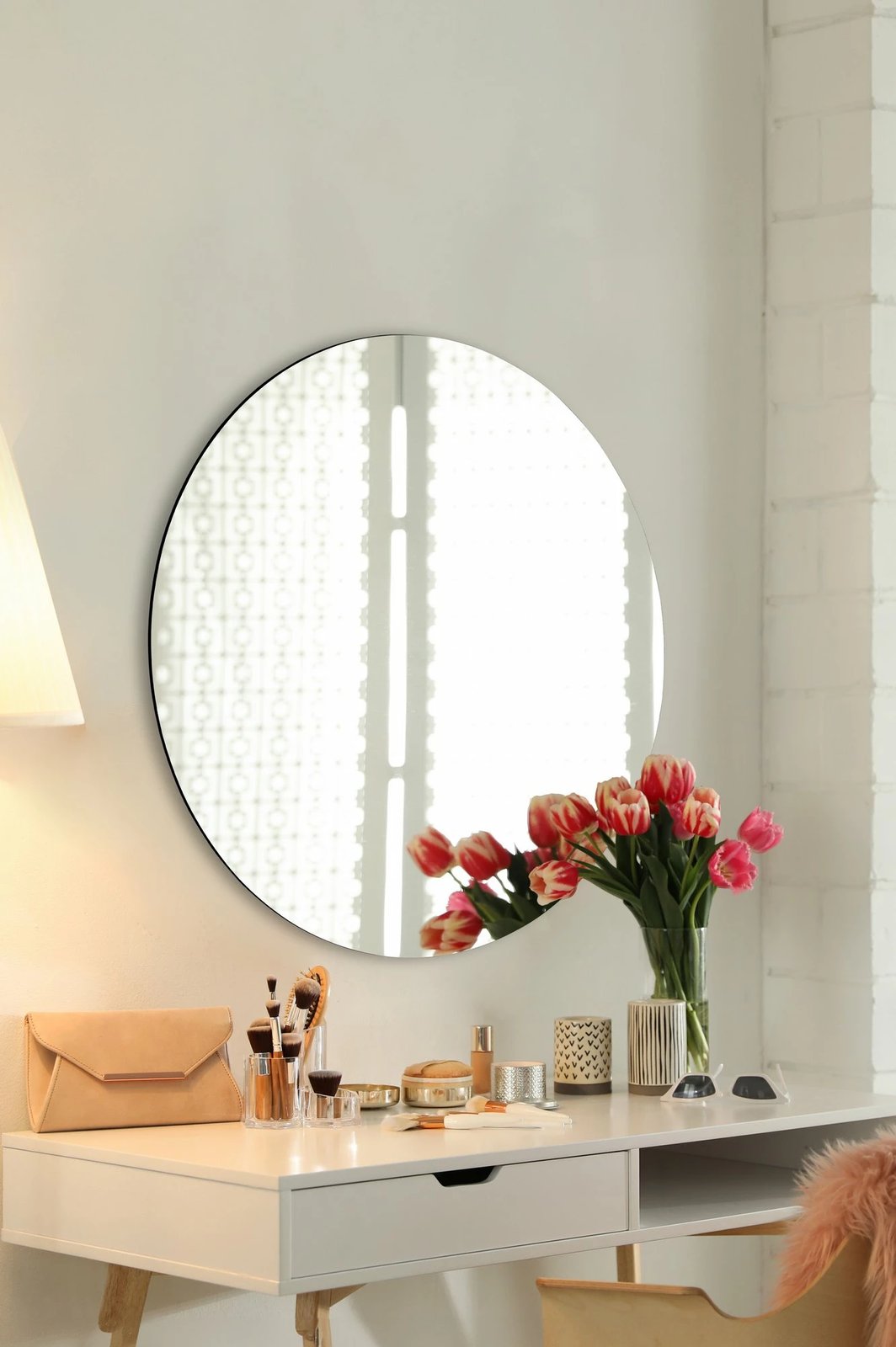 Pasqyrë e rrumbullakët Hanah Home, ngjyrë argjendi, diametër 40 cm