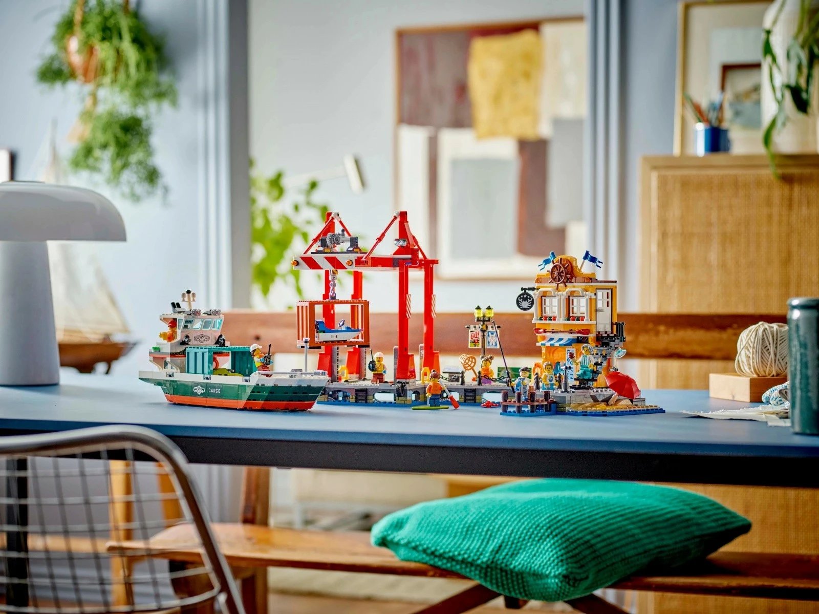 Set LEGO City Seaside Port me anije mallrash 60422, plastikë, 1226 pjesë, për fëmijë 8+