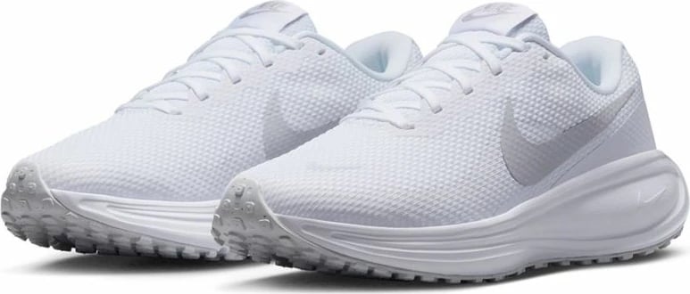 Atlete Nike, të bardha