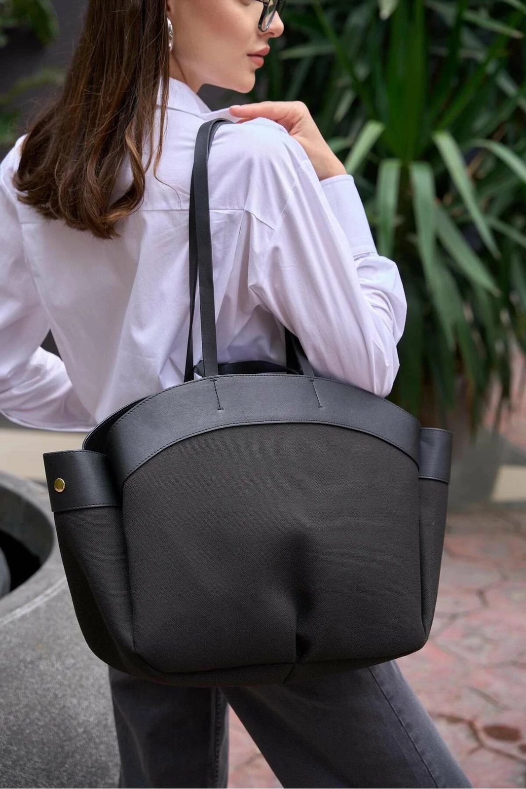 Çantë shpatullës Zoozie Bags, e zezë, MK1020024S27-0001