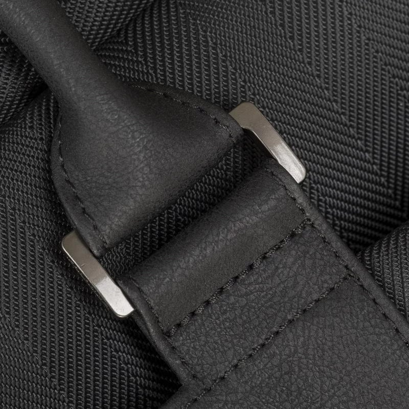 Çantë RivaCase 8135, 15.6", E zezë