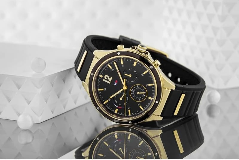 Orë dore për femra Tommy Hilfiger, e zezë