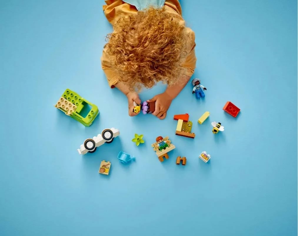 Set lodrash LEGO DUPLO 10419 Bee Care and Hives, 22 pjesë, plastikë, për fëmijë 2+ Set lodrash LEGO DUPLO 10419 Bee Care and Hives, 22 pjesë, plastikë, për fëmijë 2+