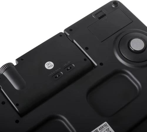 Peshore banjoje, Adler, AD 8182, 180 kg, LCD, projektor, e zezë