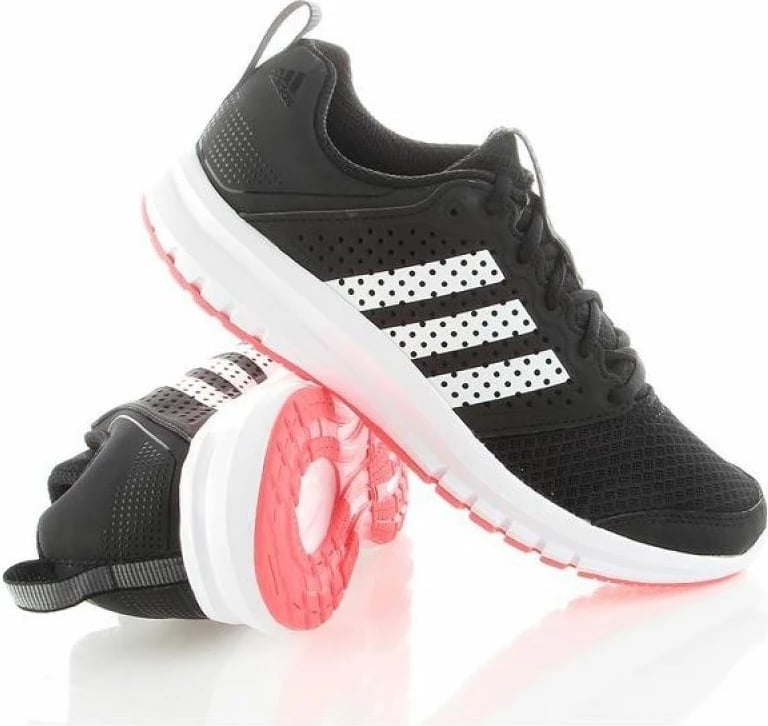 Atlete për femra adidas, të zeza