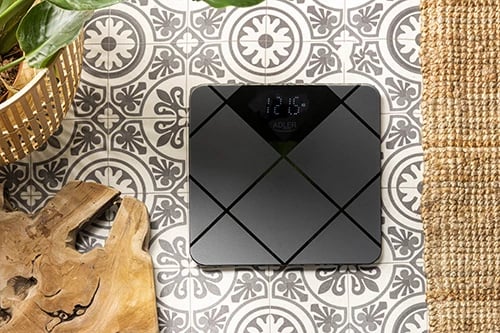 peshore banjoje elektronike, Adler AD 8169, kapacitet 180 kg, ekran LED, platformë xhami e temperuar 30x30 cm, graphite-black