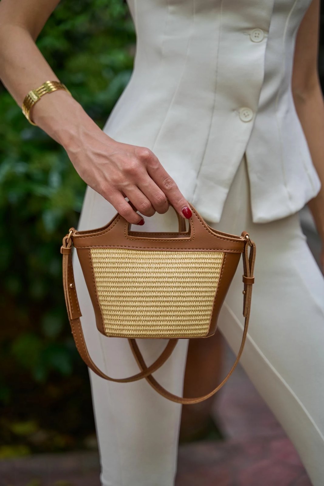 Çantë dore Zoozie Bags, MK1020225SV10-016, ngjyrë tan dhe lis Çantë dore Zoozie Bags, MK1020225SV10-016, ngjyrë tan dhe lis