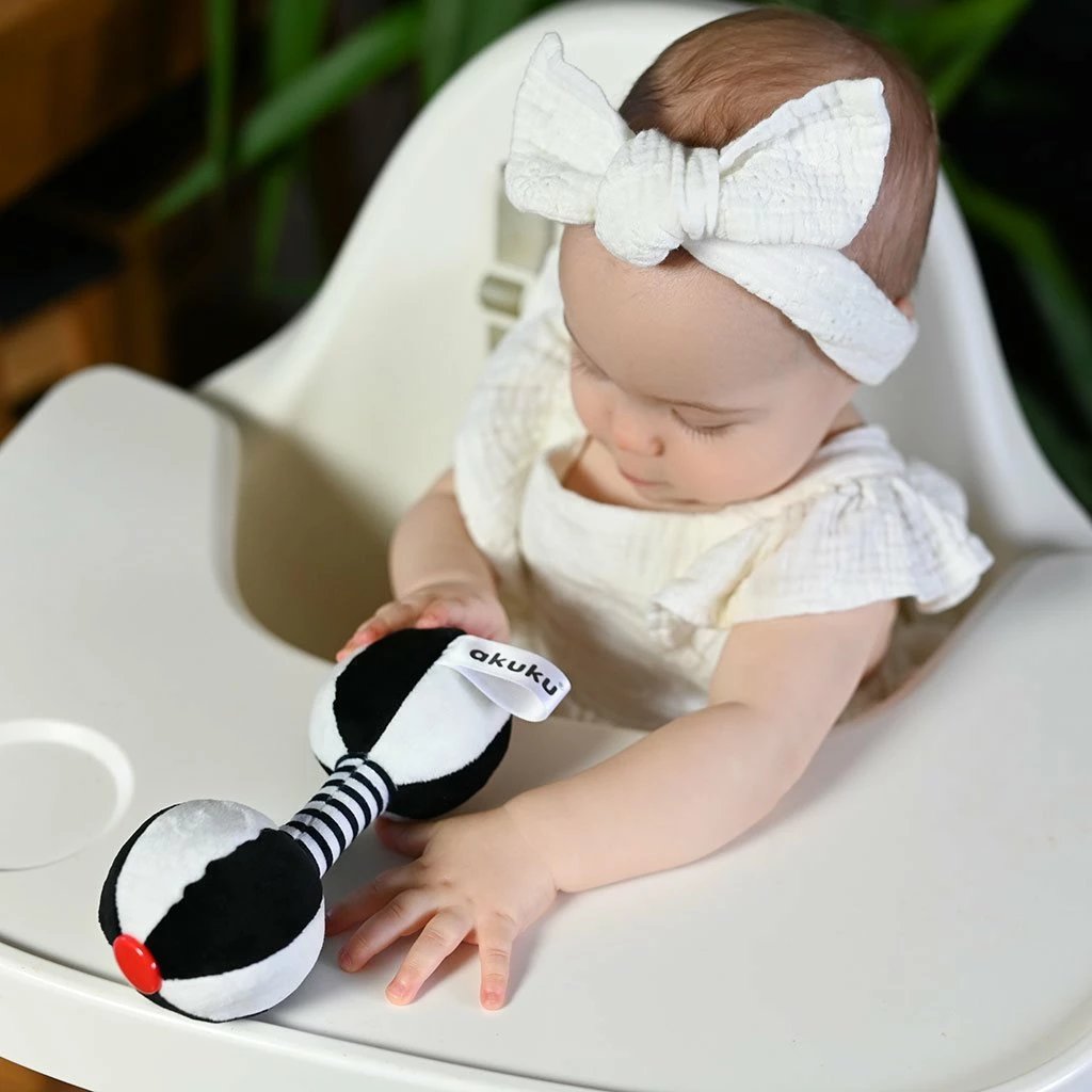 lodër sensorike kontrasti për foshnje Akuku Chinka, pelush me zile, 16 x 7 cm, shumëngjyrëshe