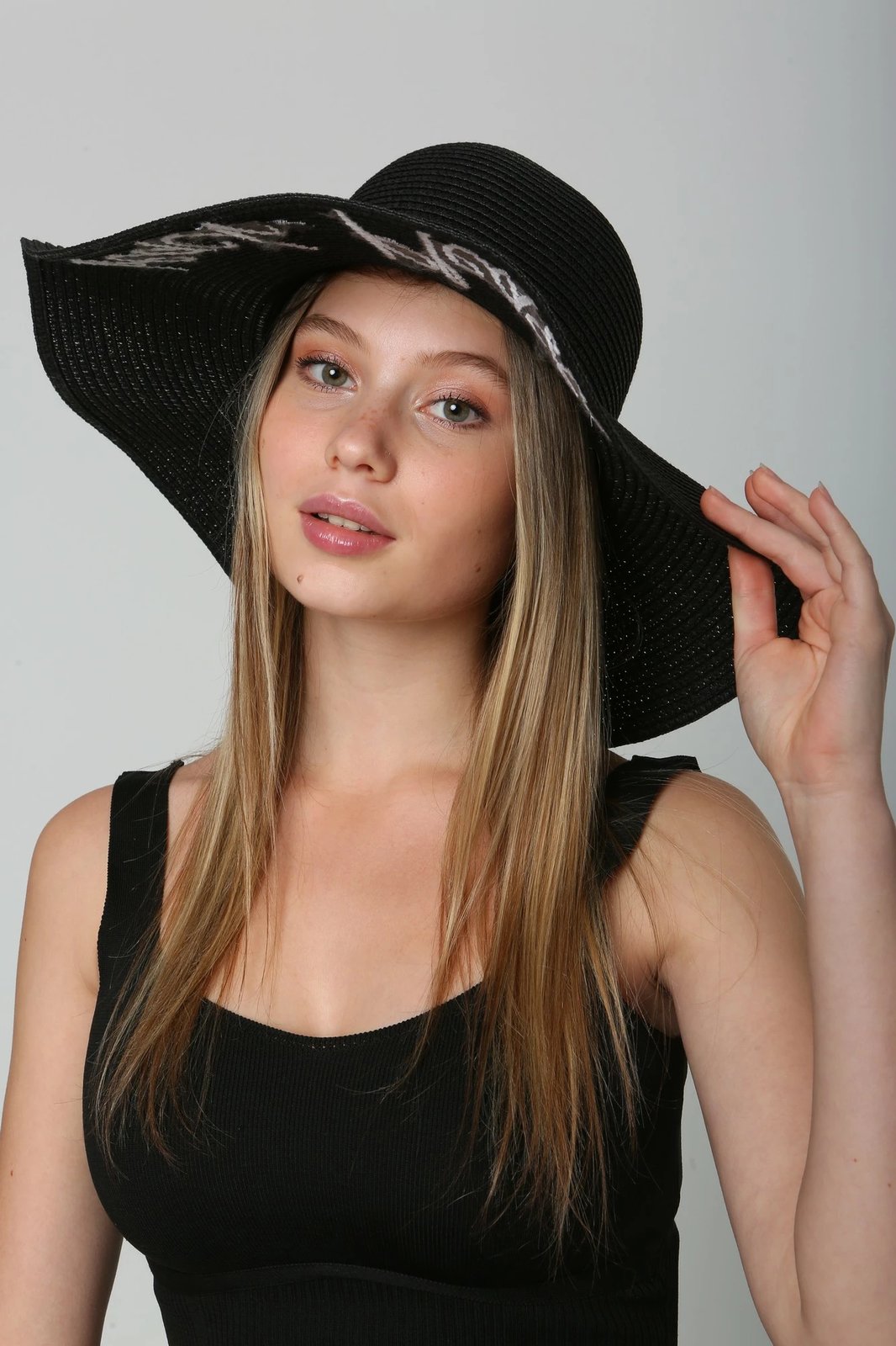 Kapelë për gra, Jumeon, Hsr2029, e zezë