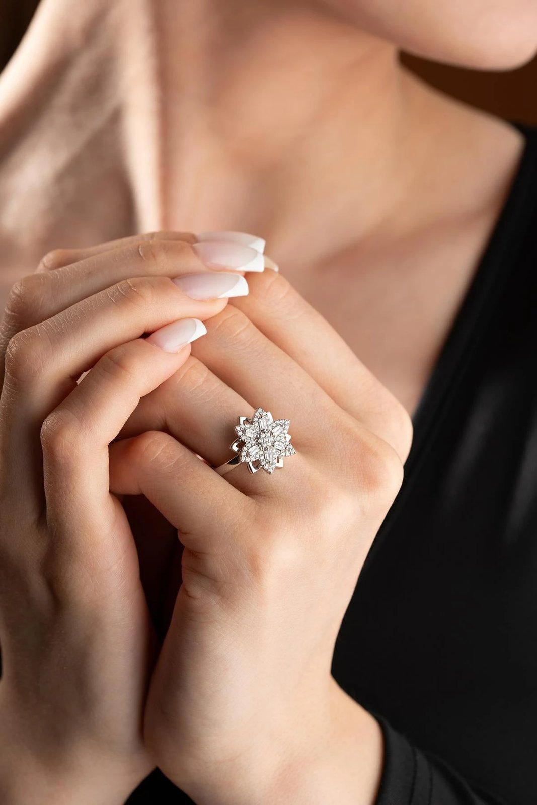 Unazë argjendi, Jumeon, NRZ999257