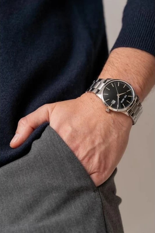 Orë dore për meshkuj Paul Lorens, e zezë