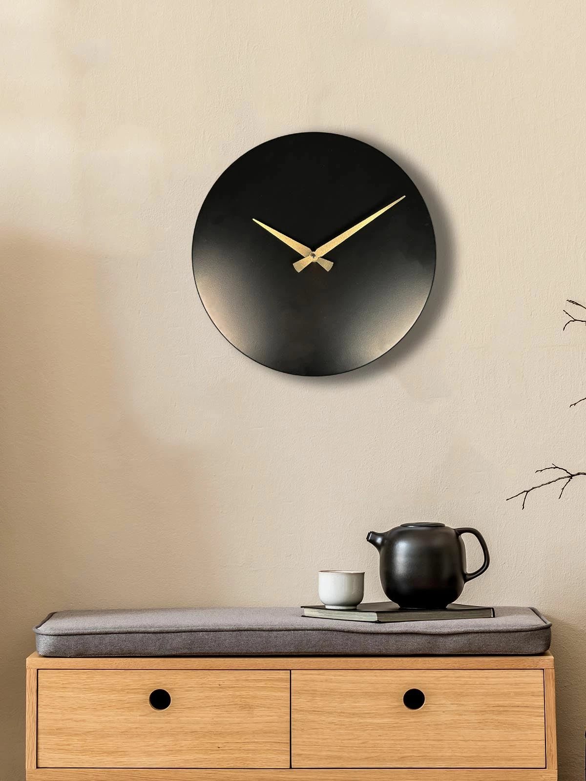 Orë muri dekorative metalike Wallity, e zezë, 35x35cm