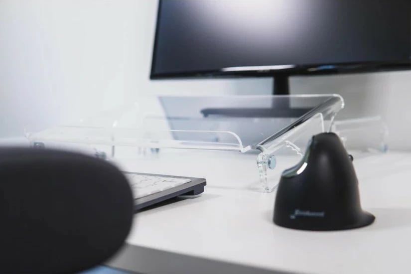 Mbajtës dokumentesh BakkerElkhuizen Q-doc 415, transparent Mbajtës dokumentesh BakkerElkhuizen Q-doc 415, transparent