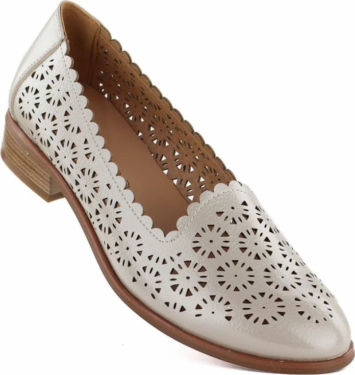 Këpucë femrash Potocki SZ12320, të arta