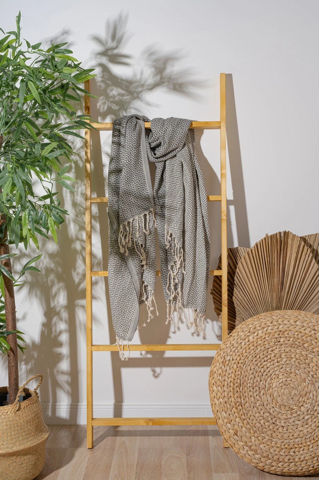 Peshqir plazhi Fouta, shumëngjyrësh, Mijolnir, P54, 100x180cm