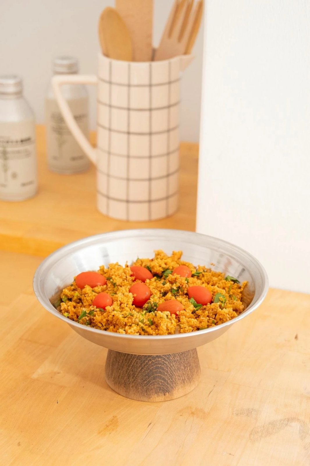 Pjatë prezantimi ushqimi, Hermia Concept, BSM1043, argjend dhe dru, 21x21x5.5cm