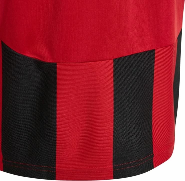 Maicë për fëmijë adidas, e kuqe dhe e zezë