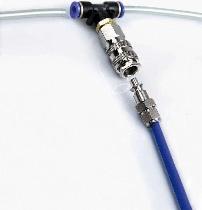 Konektor Ajri T-1 Ø6mm Kamioni