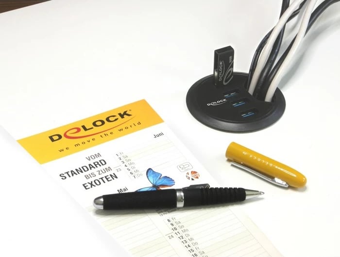 USB hub DeLOCK 62868, 4 porta, USB 3.2 Gen 1, 0.95m, e zezë