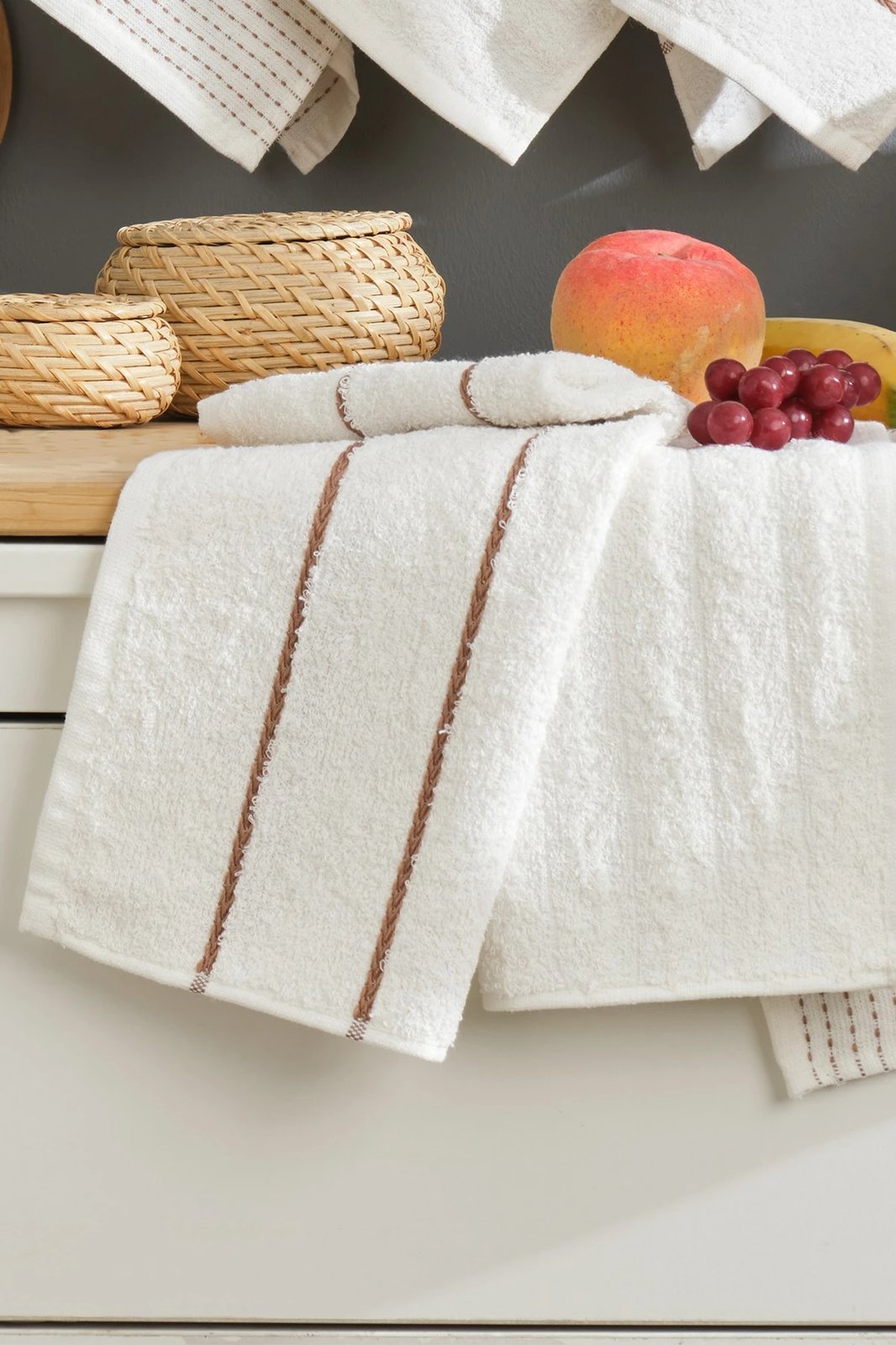 Set peshqirësh për larje (6 copë), Mijölnir, Sofya, krem