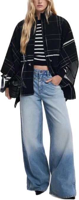 Jakne femra Desigual, e zezë