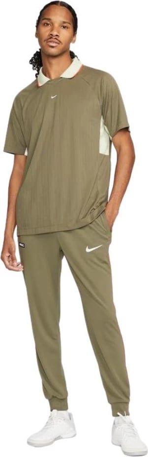 Pantallona sportive për meshkuj Nike, të gjelbra