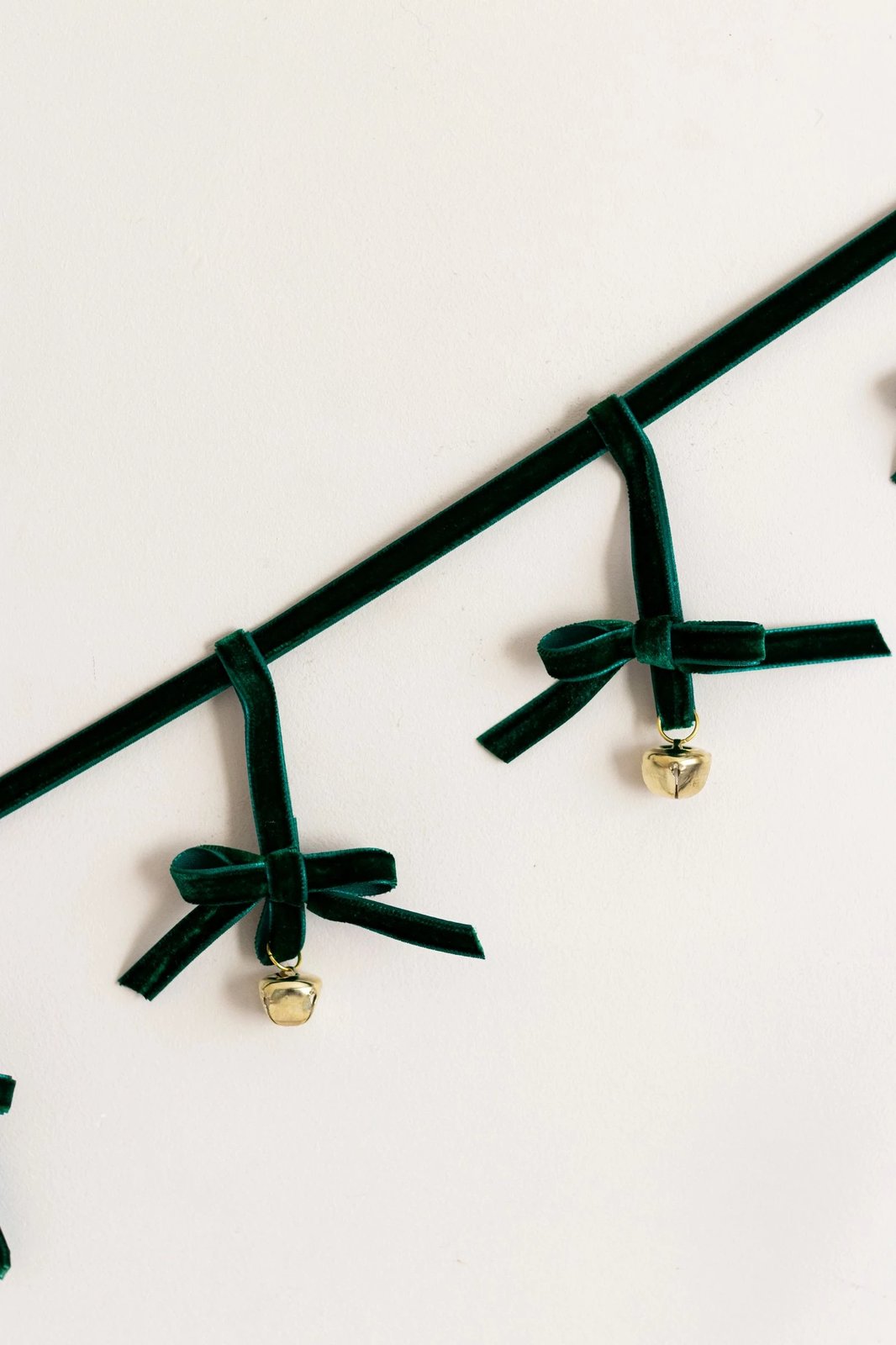 Stoli për pemë të Krishtlindjeve, kadife e gjelbër, Evila Originals, BSY121, 12x140cm