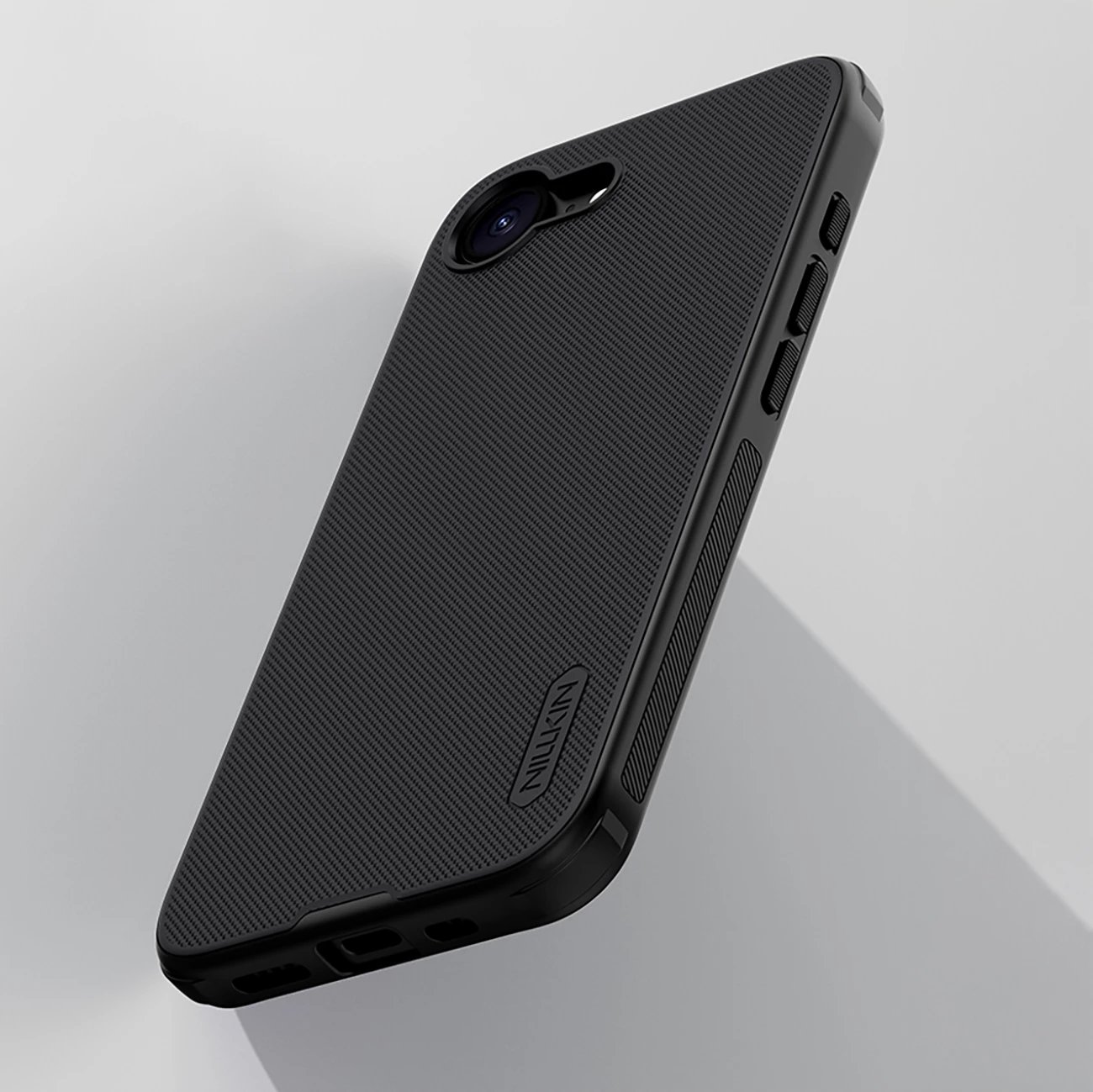 Mbështjellës Nillkin Super Frosted Shield Pro Magnetic për iPhone 16e, i zi