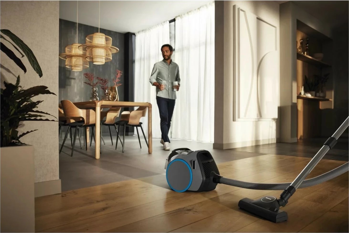 Kasë fshesë Miele Boost CX1 PowerLine, pa qese, 890W, gri