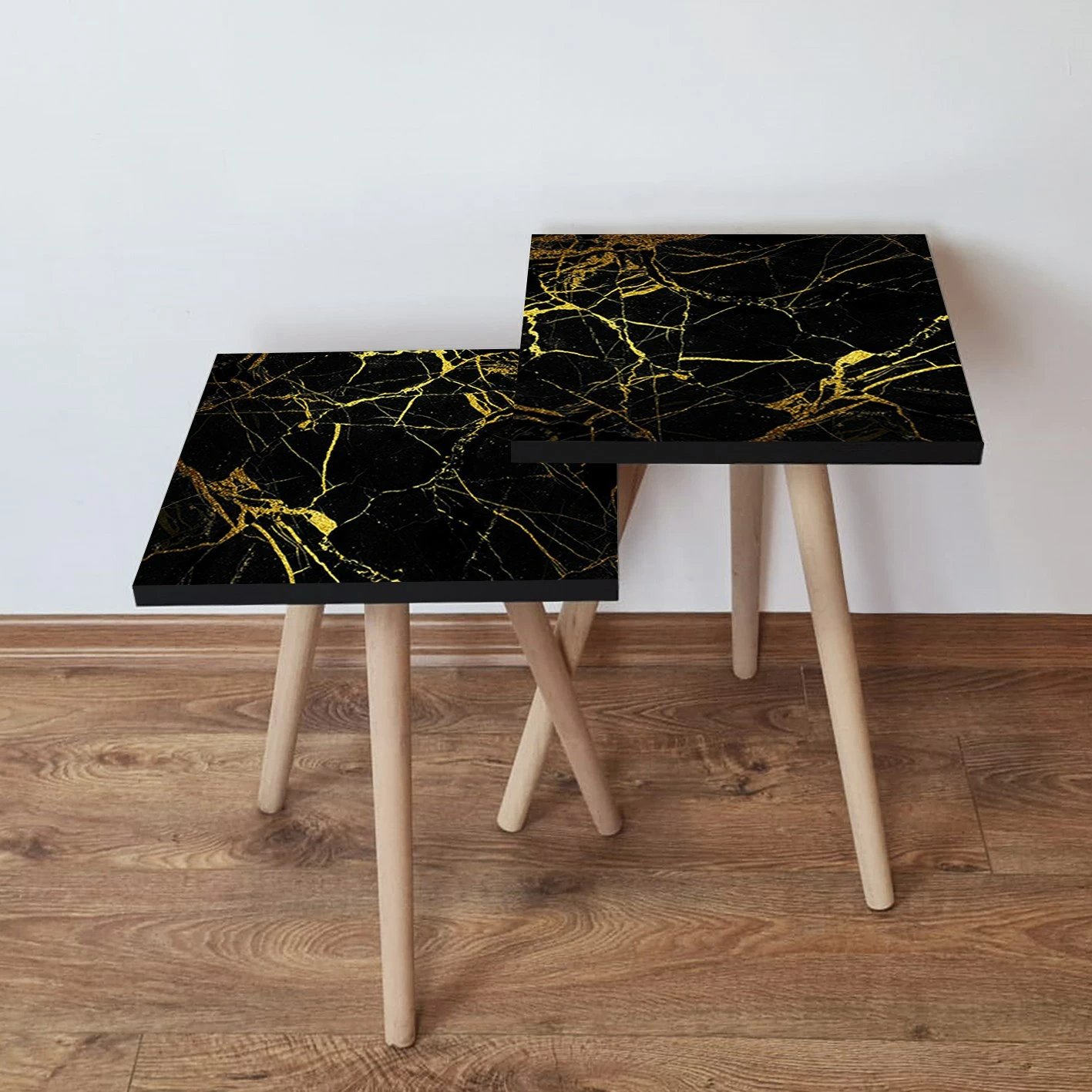 Set tavolinash ndihmëse, ngjyrë e zezë dhe ari, Skye Decor, 2 copë, 2Shp185