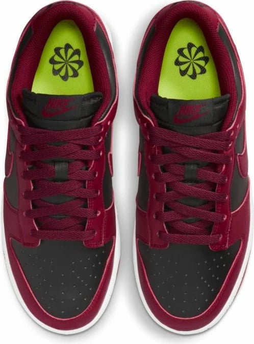 Atlete për femra Nike, të kuqe