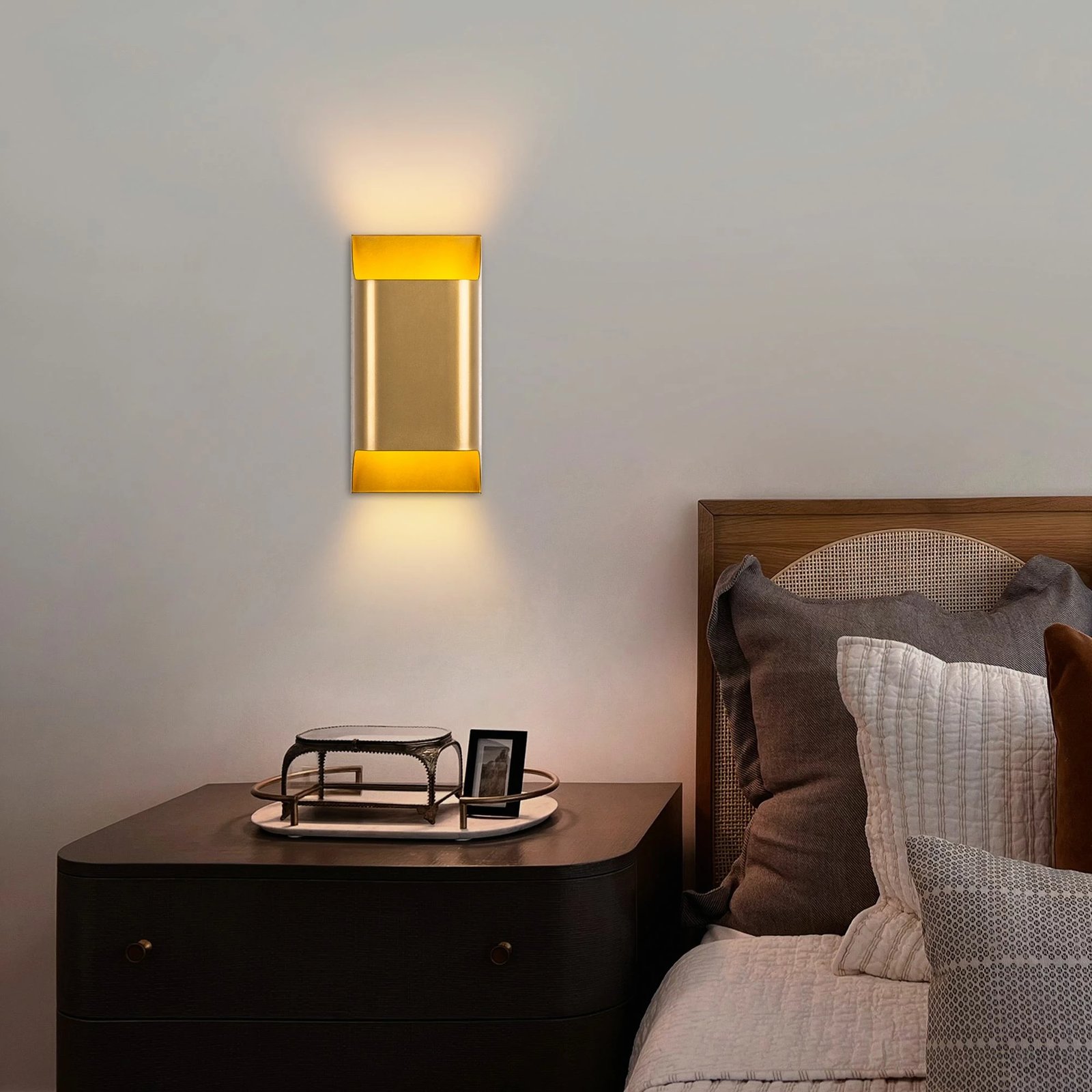 Llambë muri Opviq, Bera - 15312, ngjyrë ari