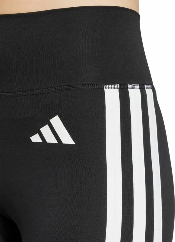 Hellonka adidas për femra, të zeza