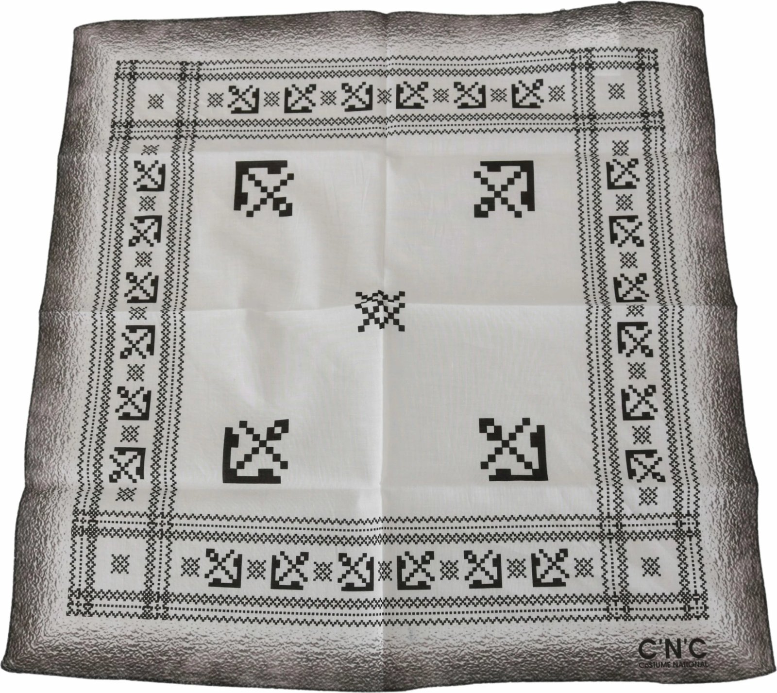 Shall për meshkuj Costume National, i bardhë