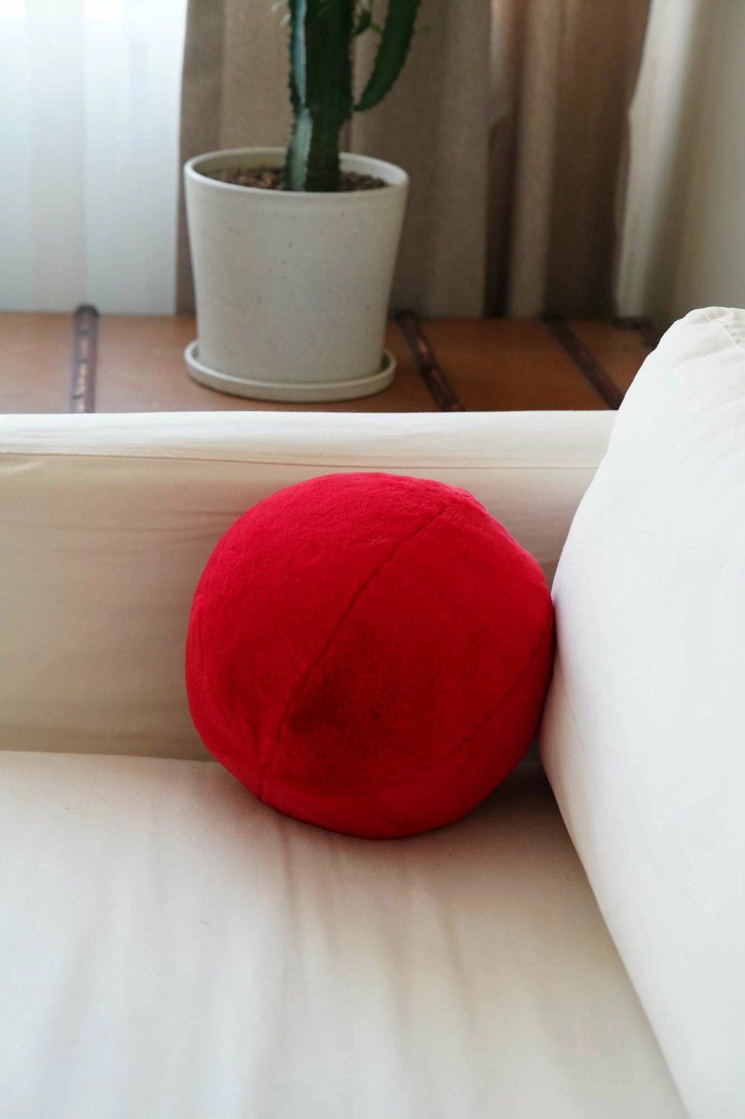 Jastëk dekorativ, ngjyrë e kuqe, Evila Originals, Pelus Top