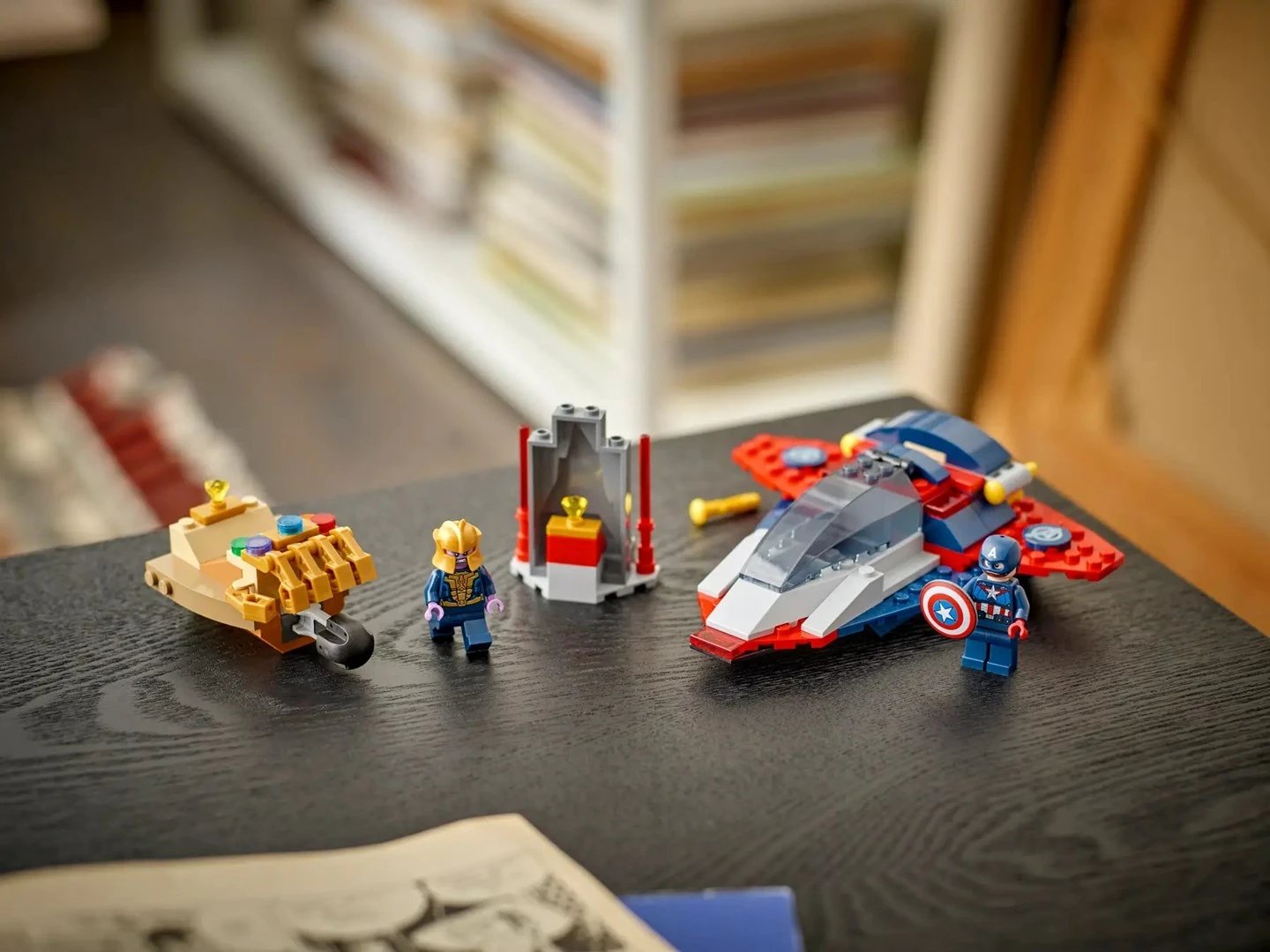 Set LEGO Marvel 76319 Captain America vs Thanos, 107 pjesë