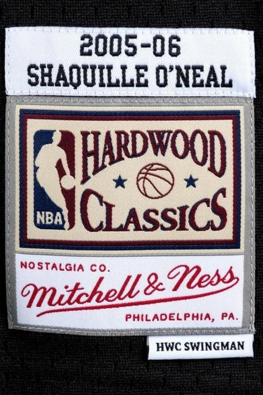 Maicë për meshkuj Mitchell & Ness, NBA Swingman Miami Heat Shaquille O'Neal, e zezë