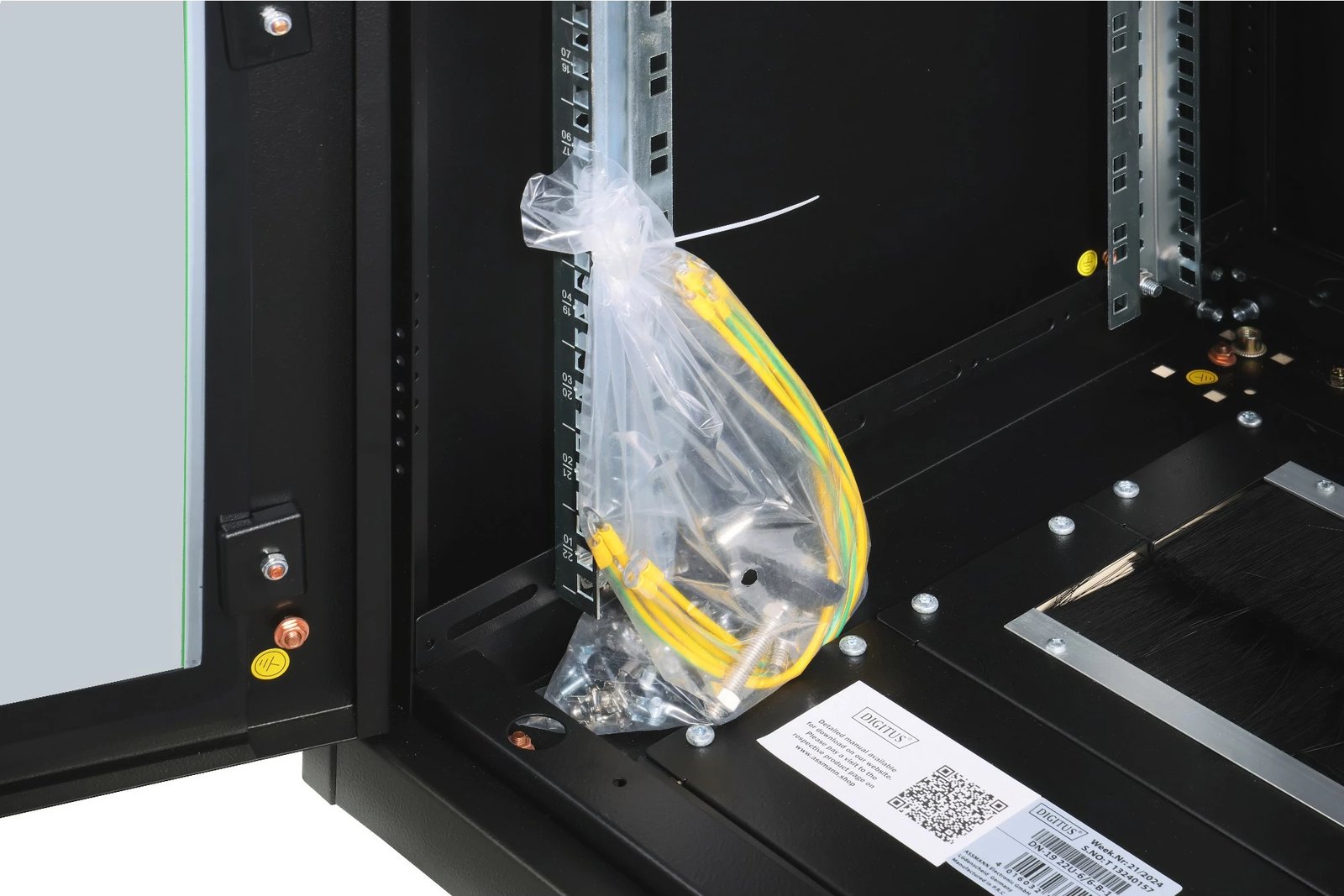 Kasë rrjeti Digitus Unique 22U 1164x600x600mm e zezë