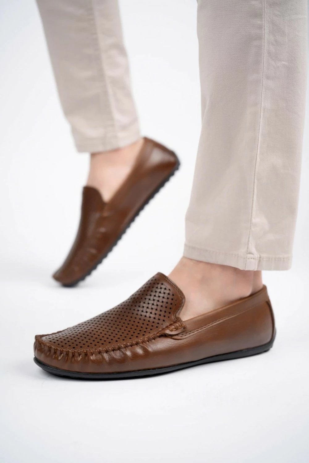 Këpucë Muggo për meshkuj, të zezë dhe taba