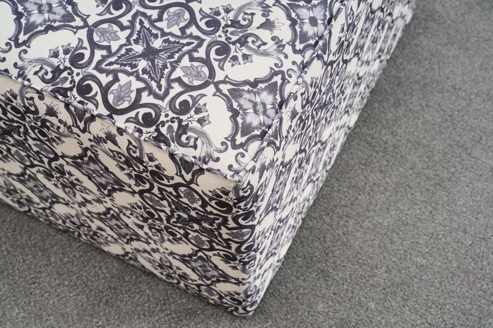 Puf Atelier del Sofa, ngjyrë gri, Kozan