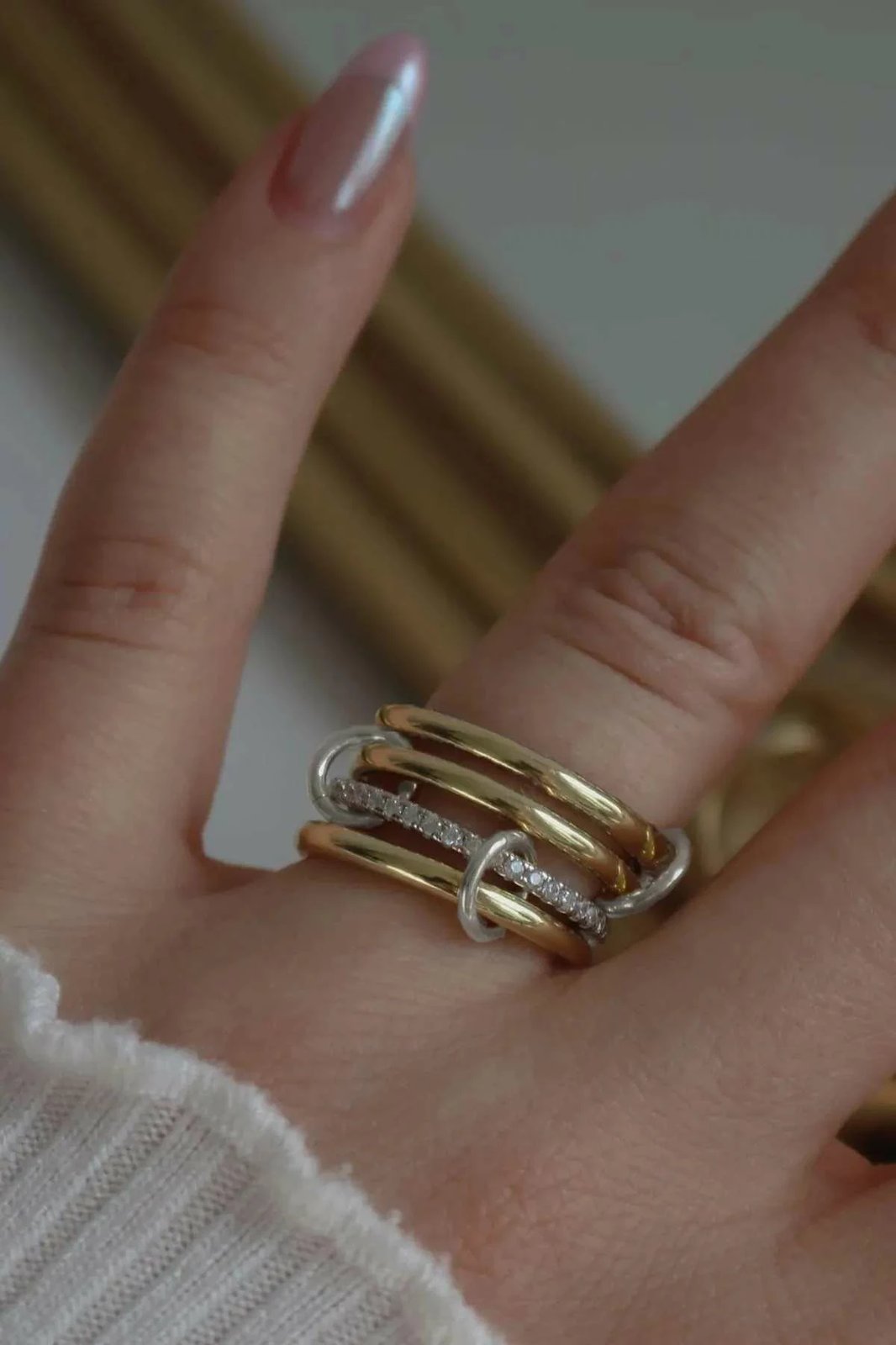 Unazë Jumeon, ngjyrë ari, me gur zirkoni