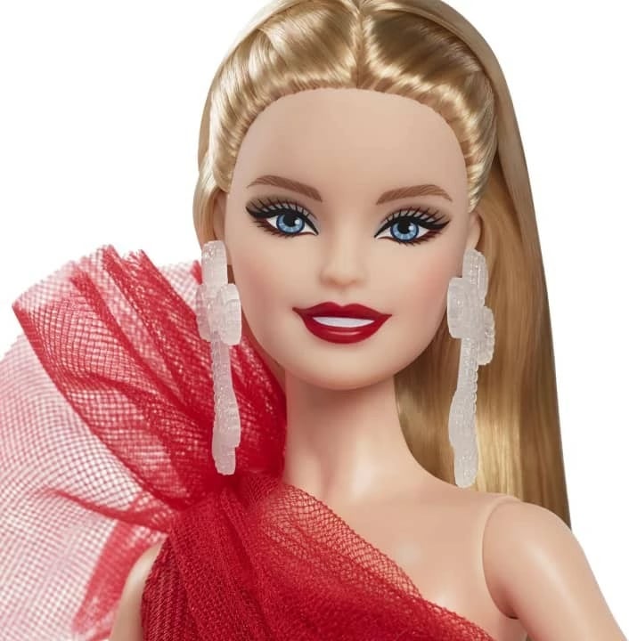 Kukull Barbie Mattel HRM61 Collector's Christmas 2024, bionde, me fustan të kuq