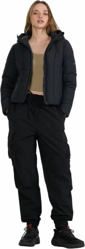 Jakne për femra 4F, e zezë